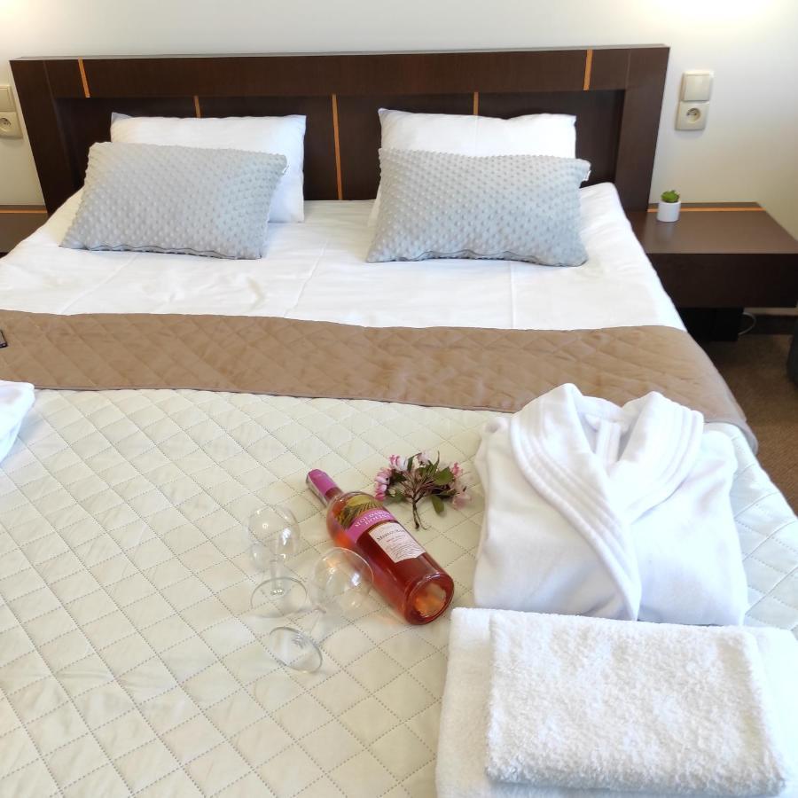 Apartament Promenada Park Kolobrzeg Luaran gambar